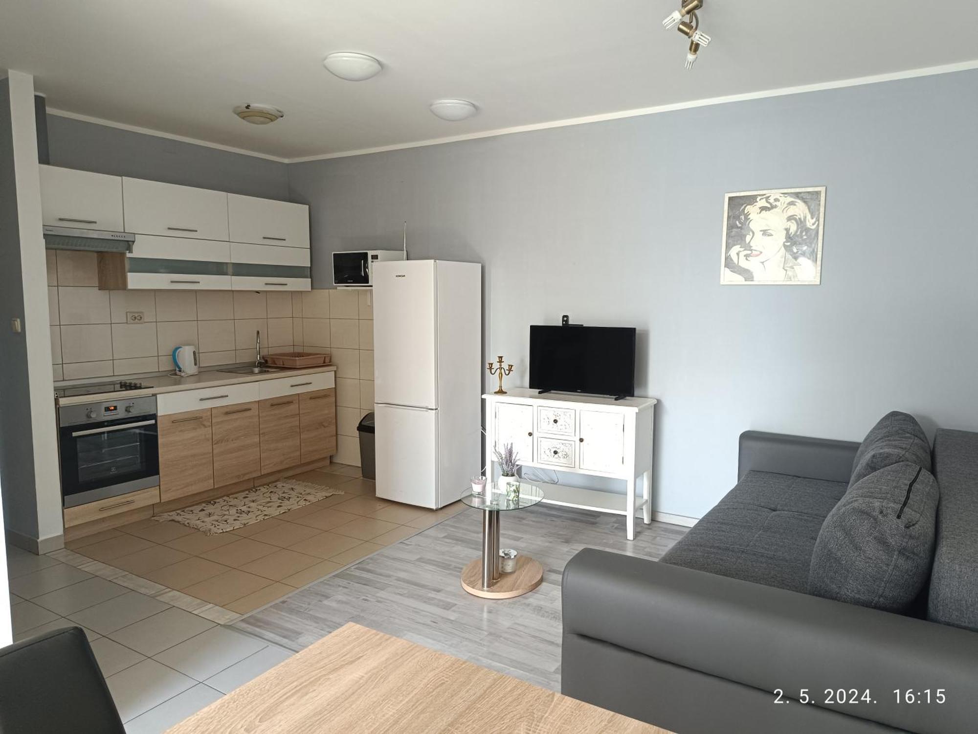 Leonica Apartment Omis Luaran gambar