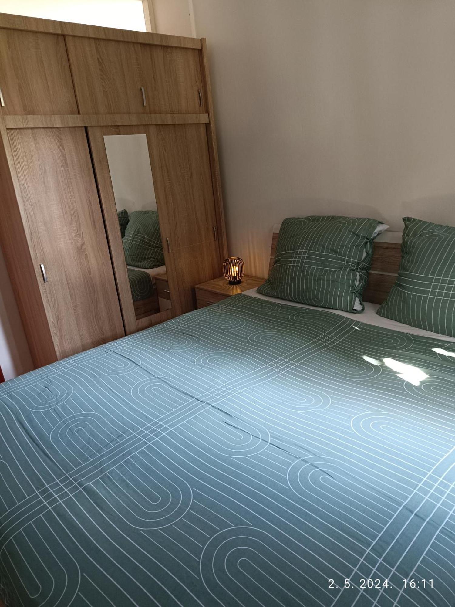 Leonica Apartment Omis Luaran gambar