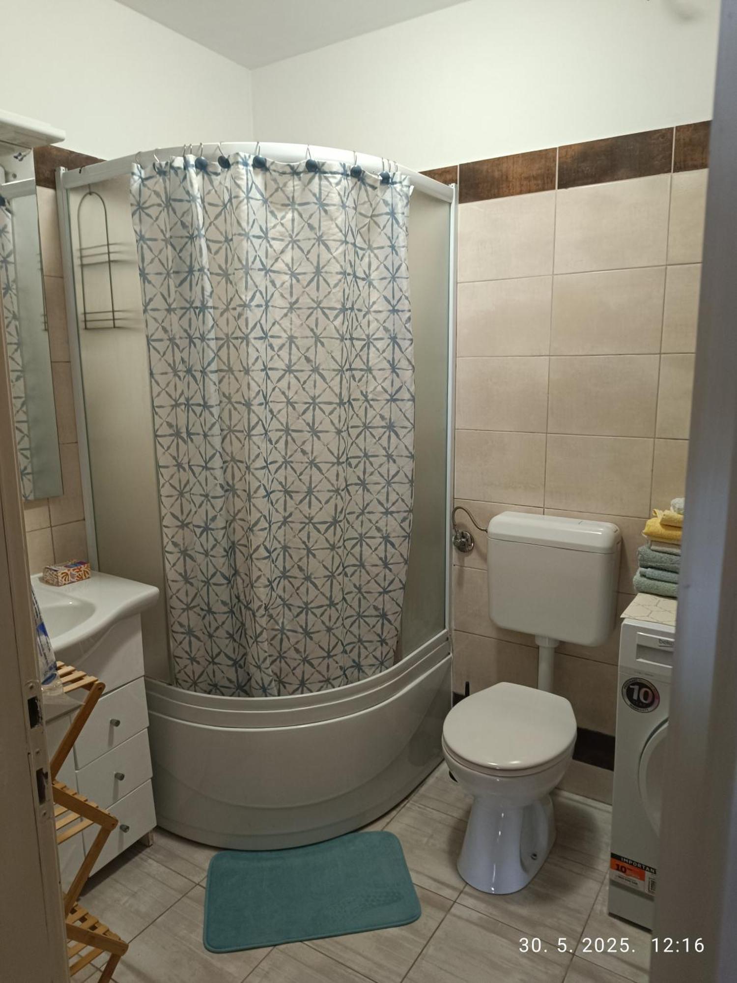 Leonica Apartment Omis Luaran gambar